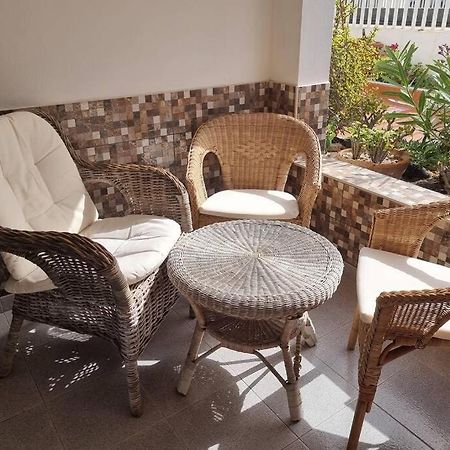 Casa Gales: Relax Next To The Sea Apartment For Families Corralejo Buitenkant foto