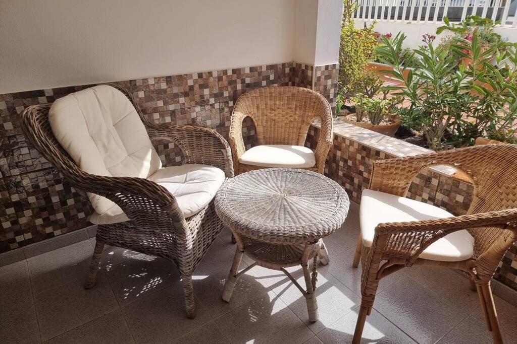 Casa Gales: Relax Next To The Sea Apartment For Families Corralejo Buitenkant foto