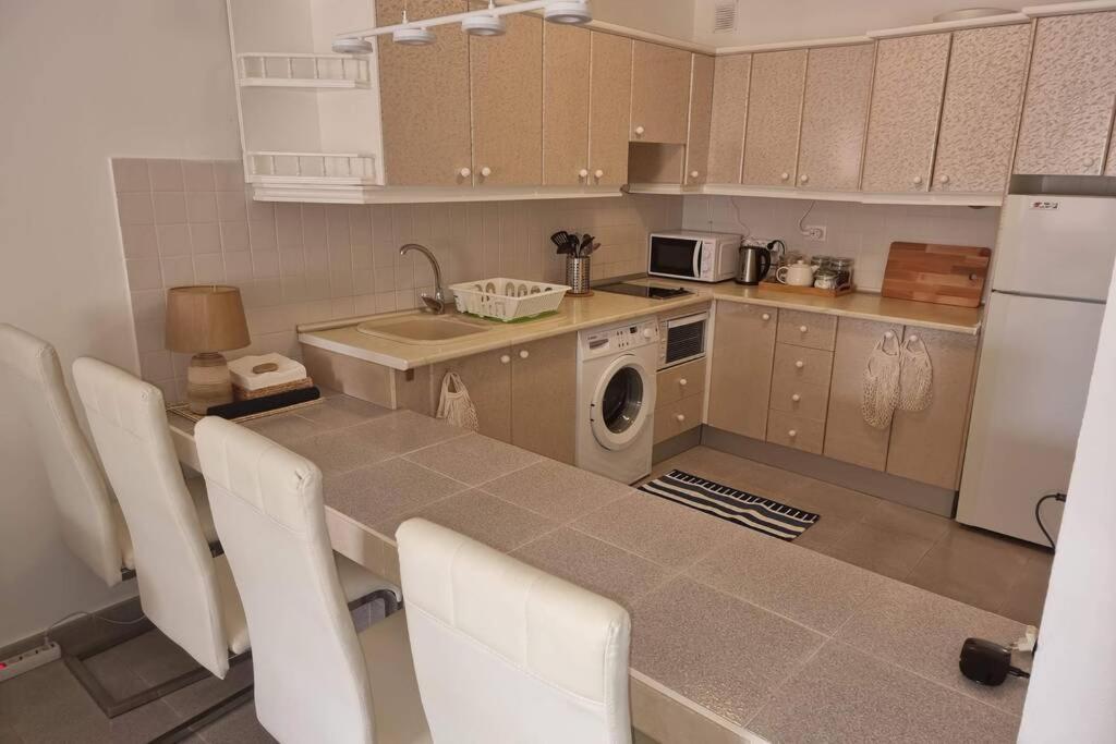 Casa Gales: Relax Next To The Sea Apartment For Families Corralejo Buitenkant foto